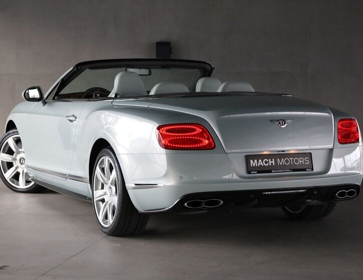 Bentley Continental GTC Kabriolet 4,0 l 373 kw