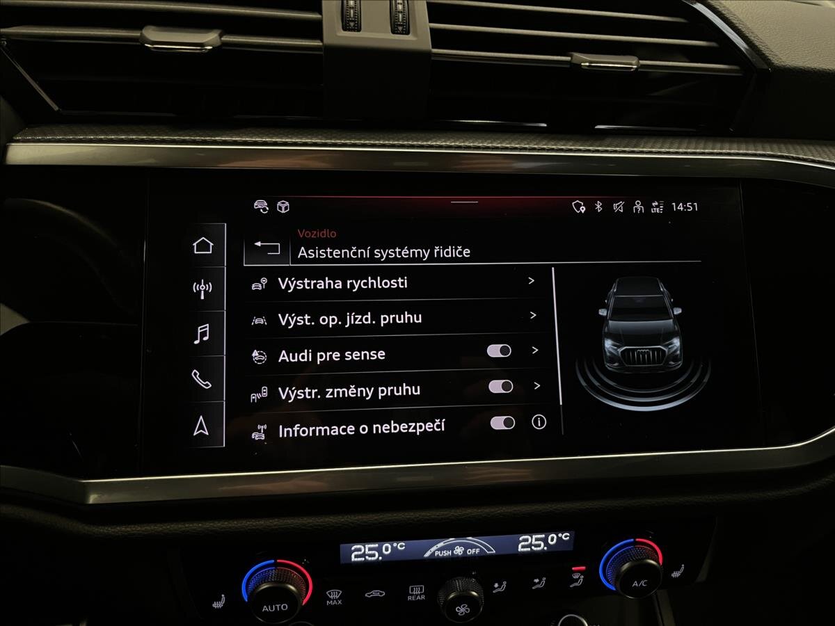 Audi Q3 SUV 1,5 l 110 kw