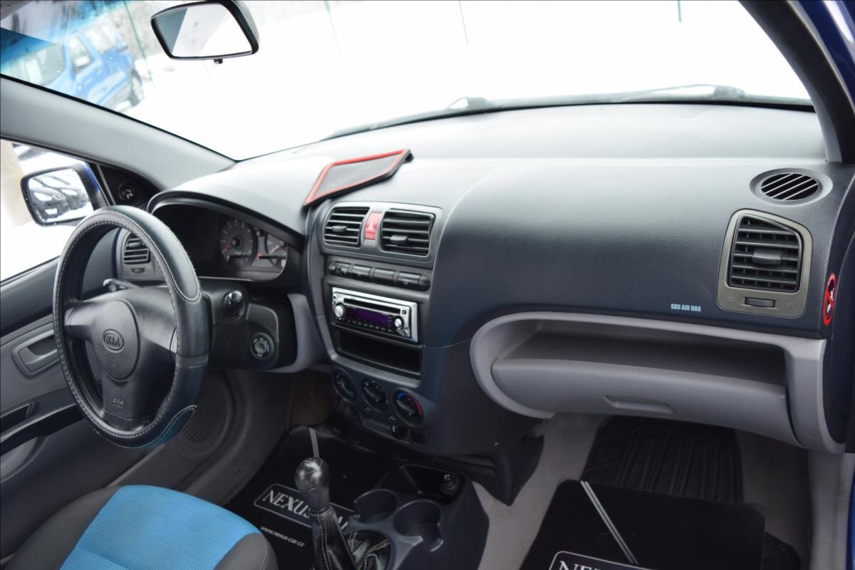 KIA Picanto Hatchback 1,1 l 48 kw