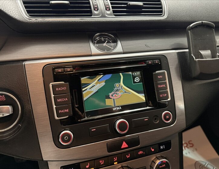 Volkswagen Passat Kombi 1,4 l 90 kw