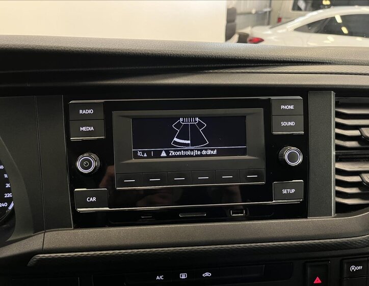 Volkswagen Transporter Kombi 2,0 l 81 kw