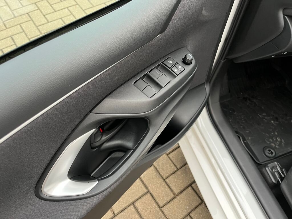 Toyota Yaris Hatchback 1,5 l 68 kw