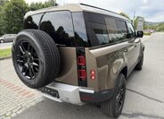 Land Rover Defender SUV / Terénní 3,0 l 147 kw