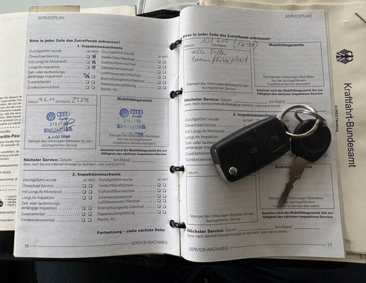 Volkswagen Transporter Kombi 2,5 l 65 kw