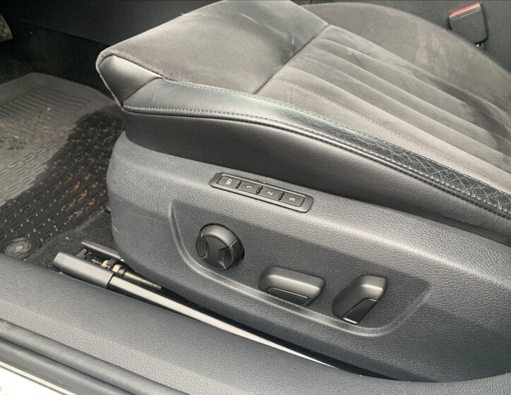 Škoda Superb Kombi 2,0 l 110 kw