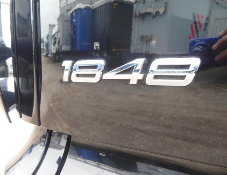 Mercedes-Benz Ostatní 5