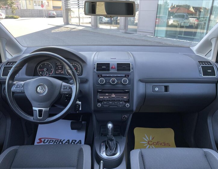 Volkswagen Touran MPV 1,6 l 77 kw