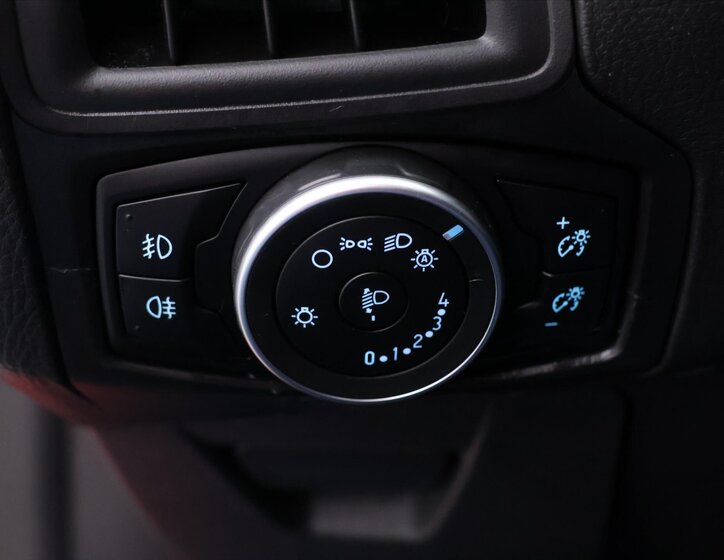 Ford Focus Hatchback 1,5 l 110 kw