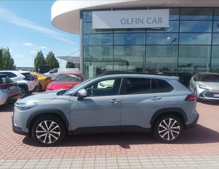 Toyota Corolla Cross SUV / Terénní 2,0 l 112 kw
