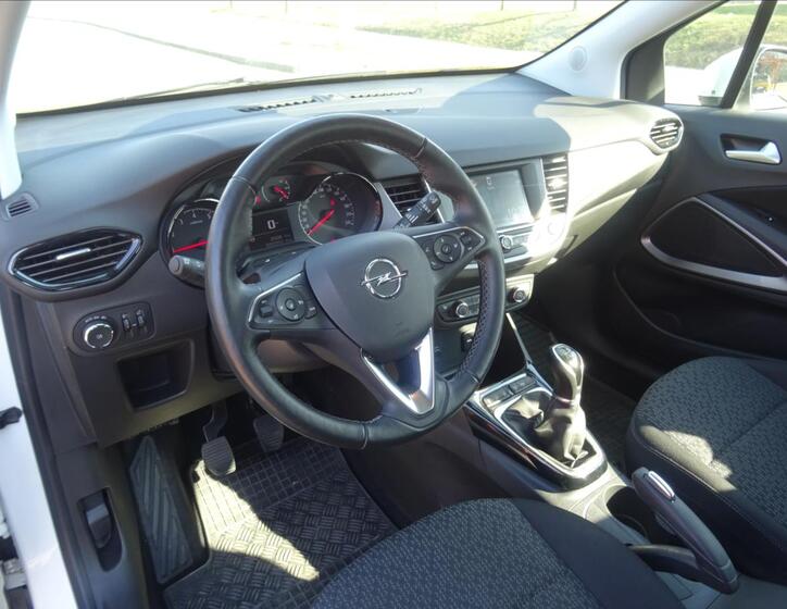 Opel Crossland X 18