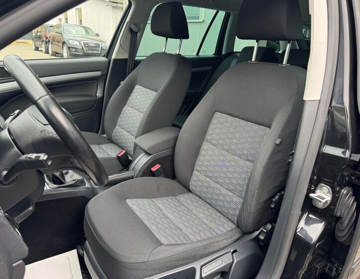 Škoda Octavia Kombi 1,2 l 77 kw