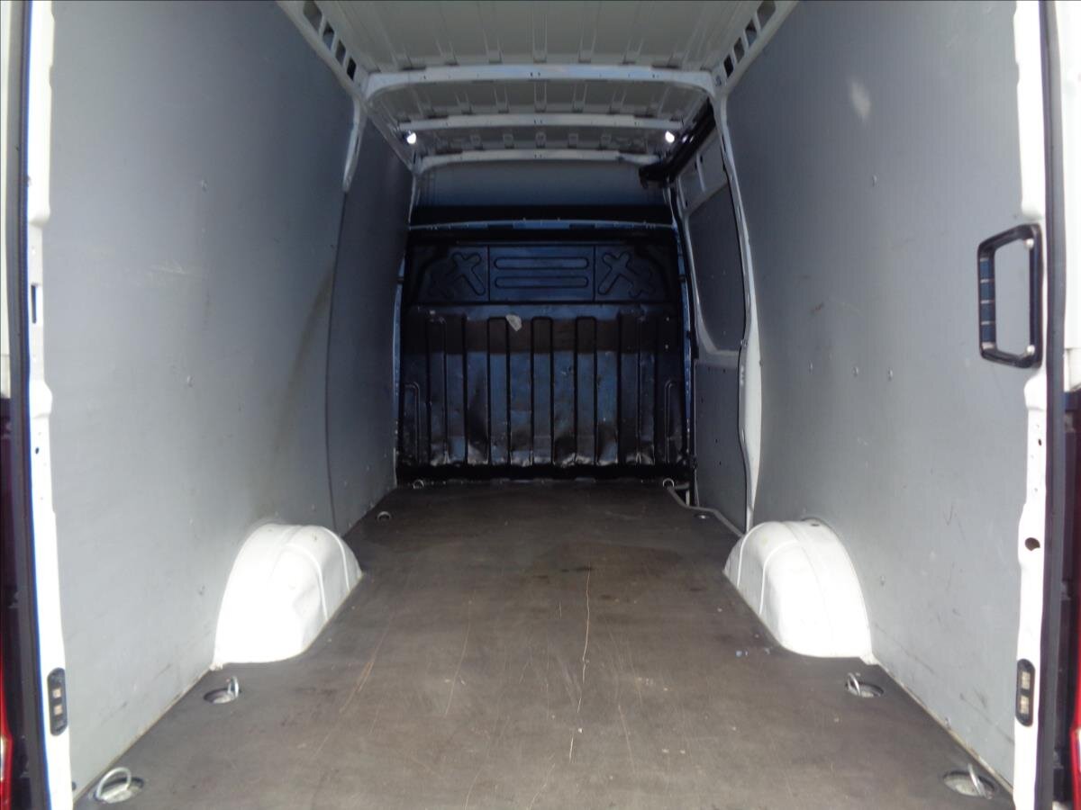 Iveco Daily Ostatní 2,3 l 115 kw