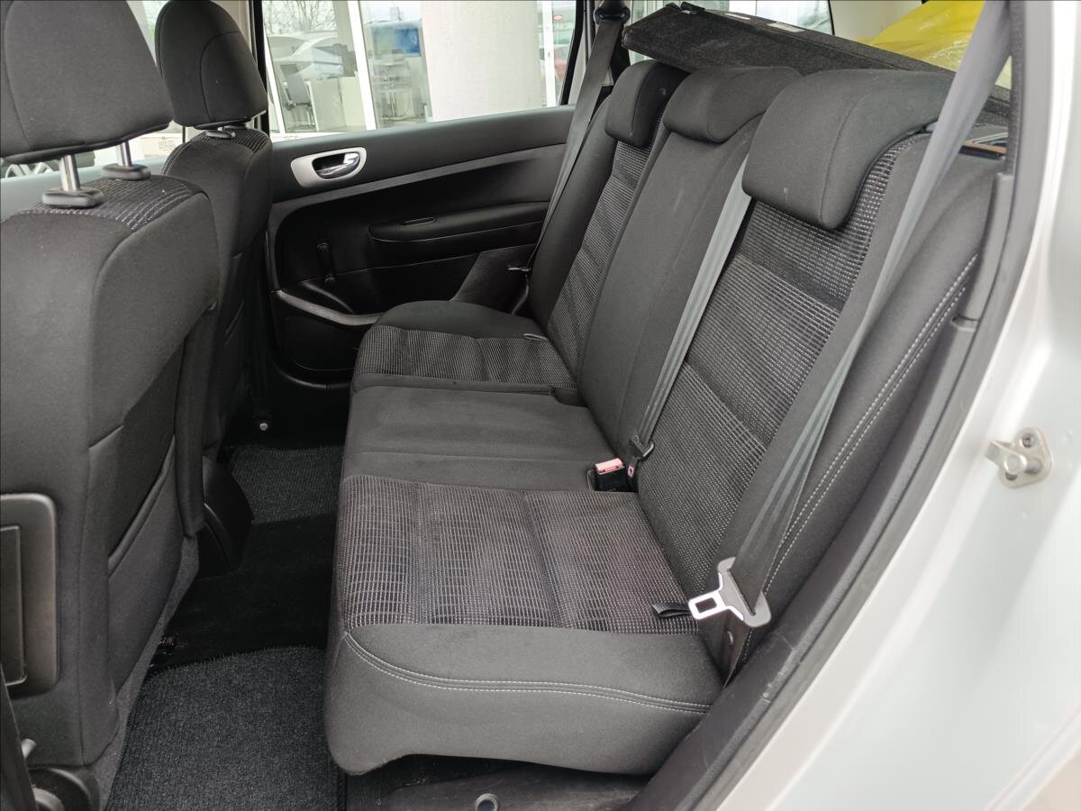 Peugeot 307 Kombi 1,4 l 65 kw