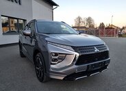 Mitsubishi Ostatní SUV / Terénní 2,4 l 138 kw