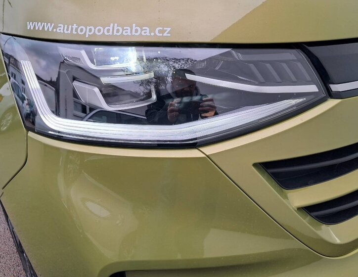 Volkswagen Caravelle Kombi 2,0 l 125 kw