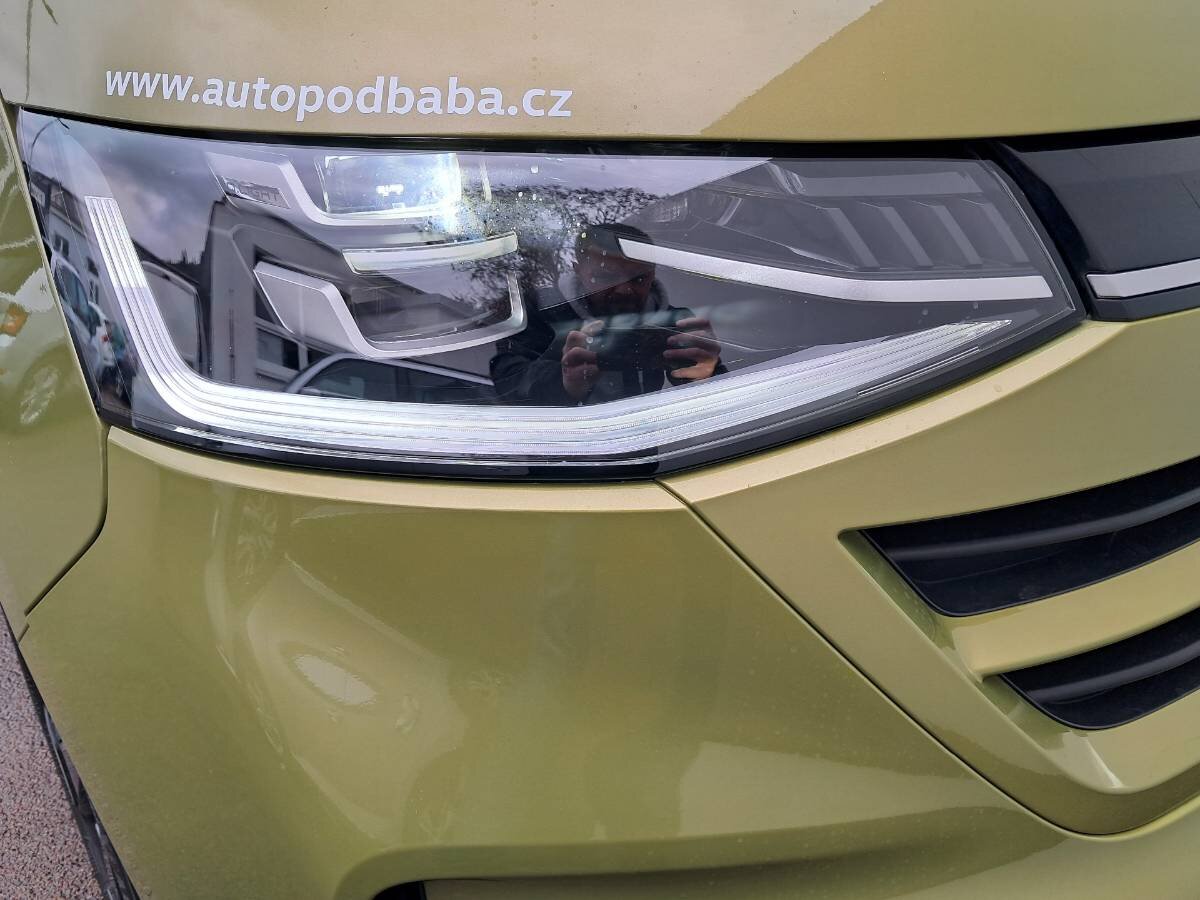 Volkswagen Caravelle Kombi 2,0 l 125 kw