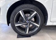 Volvo XC60 Kombi 2,4 l 140 kw