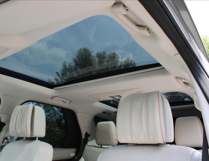 Land Rover Discovery 19