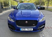 Jaguar F-Pace 3