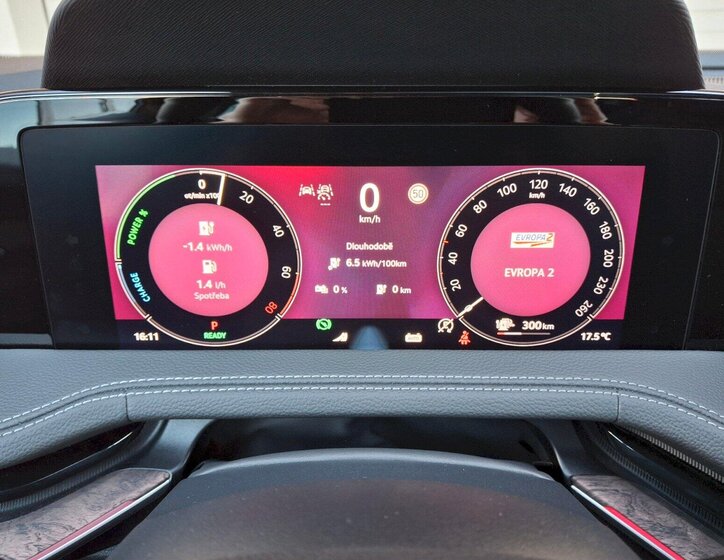 Škoda Superb Kombi 1,5 l 150 kw