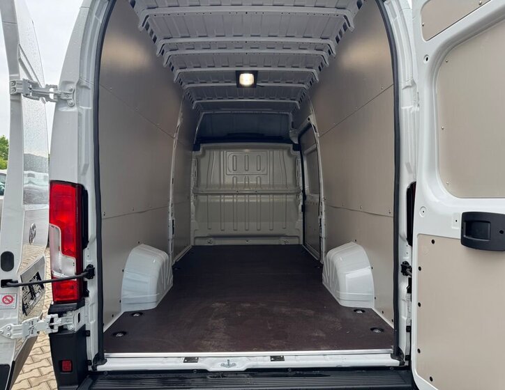 Toyota Proace Max Skříň 2,2 l 130 kw