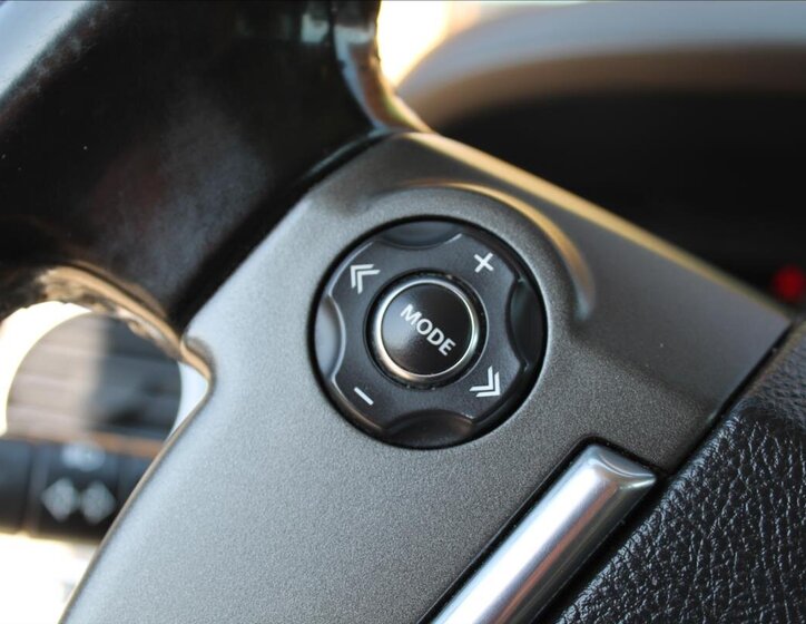 Land Rover Discovery SUV / Terénní 3,0 l 155 kw