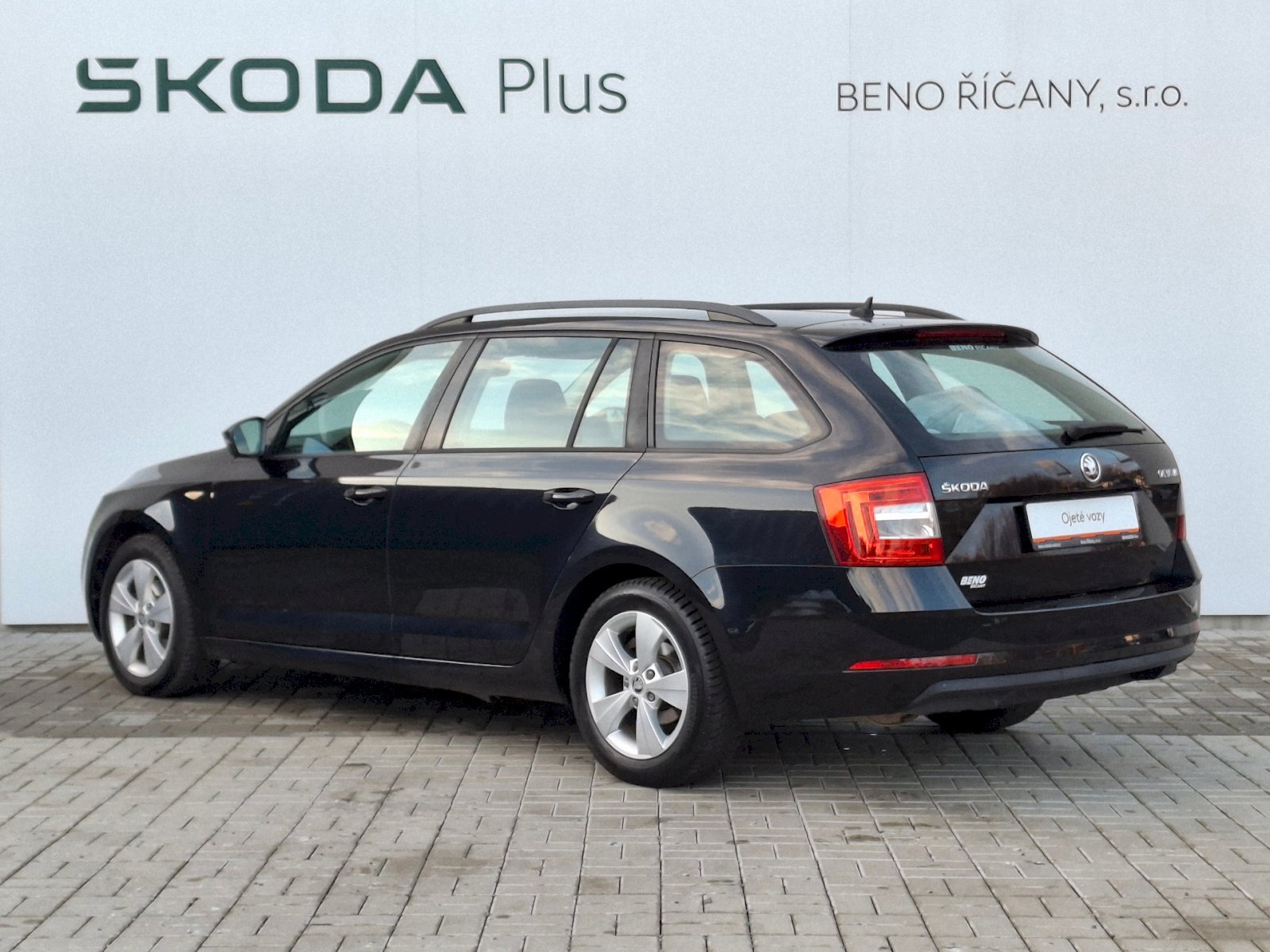 Škoda Octavia Kombi 2,0 l 110 kw