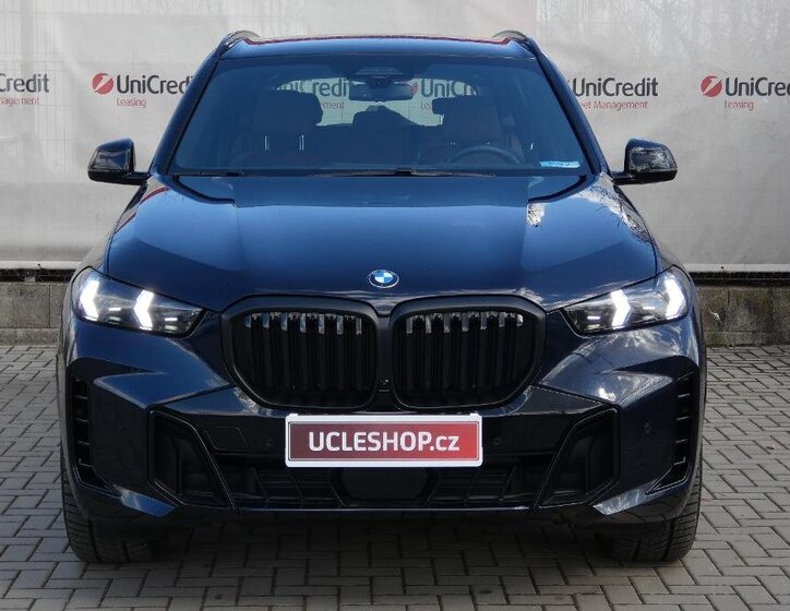 BMW X5 SUV / Terénní 3,0 l 210 kw
