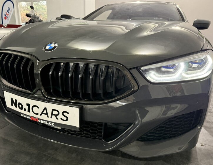 BMW Řada 8 43