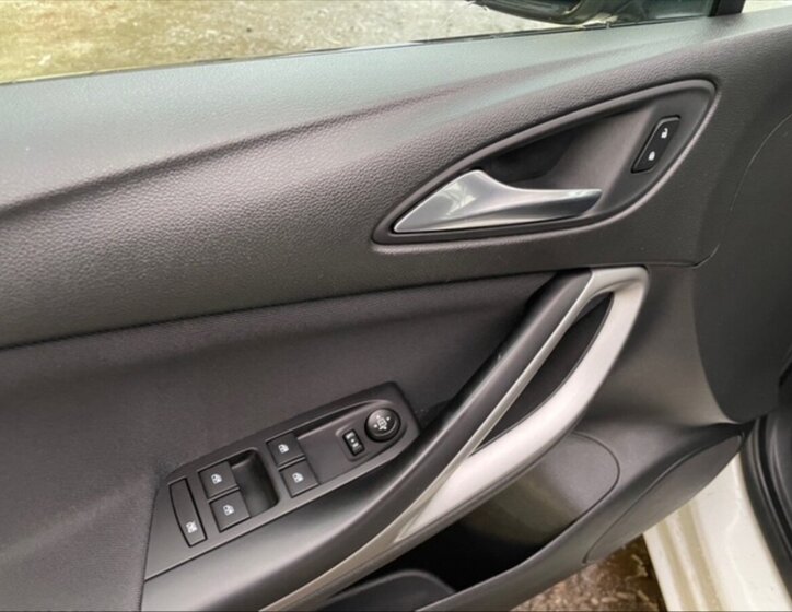 Opel Astra Kombi 1,5 l 77 kw