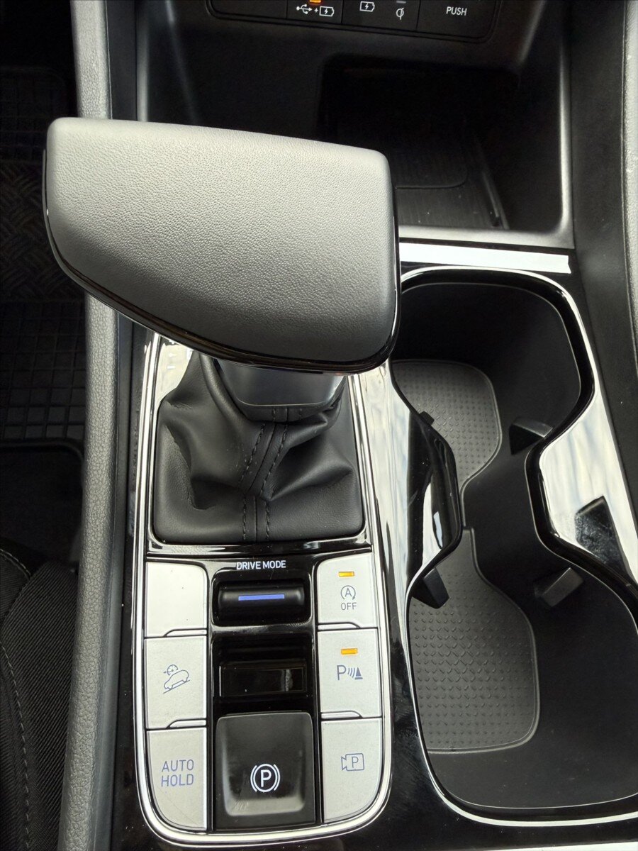 Hyundai Tucson SUV 1,6 l 110 kw