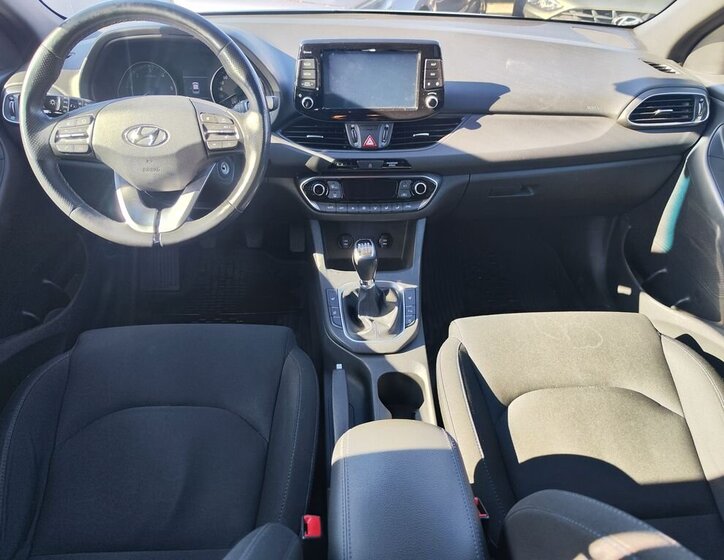 Hyundai i30 Kombi 1,6 l 81 kw