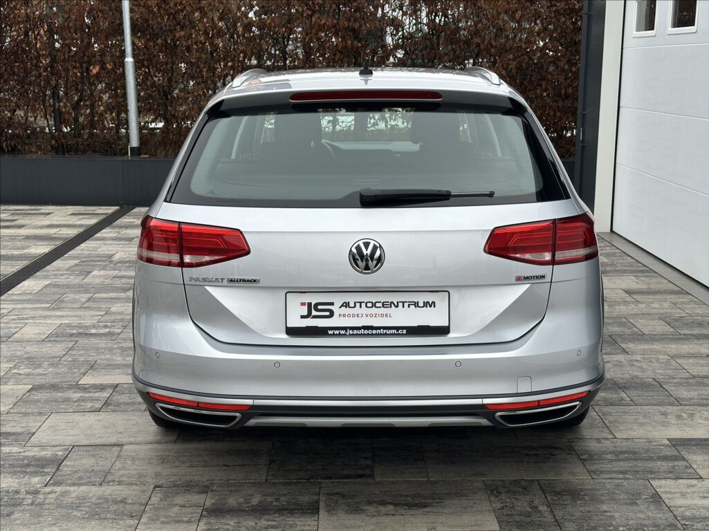 Volkswagen Passat Kombi 2,0 l 140 kw