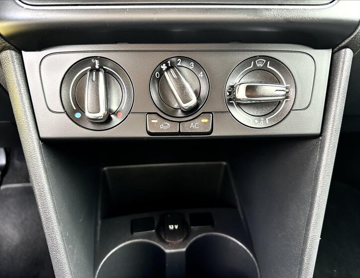 Volkswagen Polo Hatchback 1,6 l 66 kw