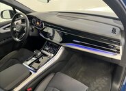 Audi Q7 24