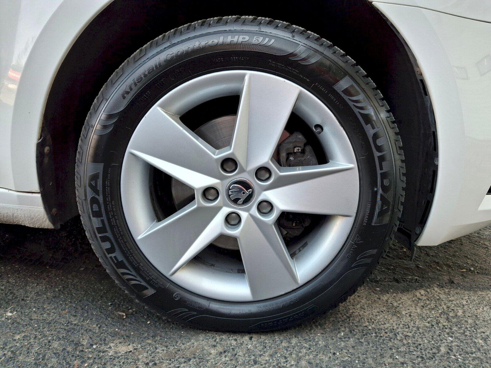 Škoda Octavia Kombi 2,0 l 110 kw