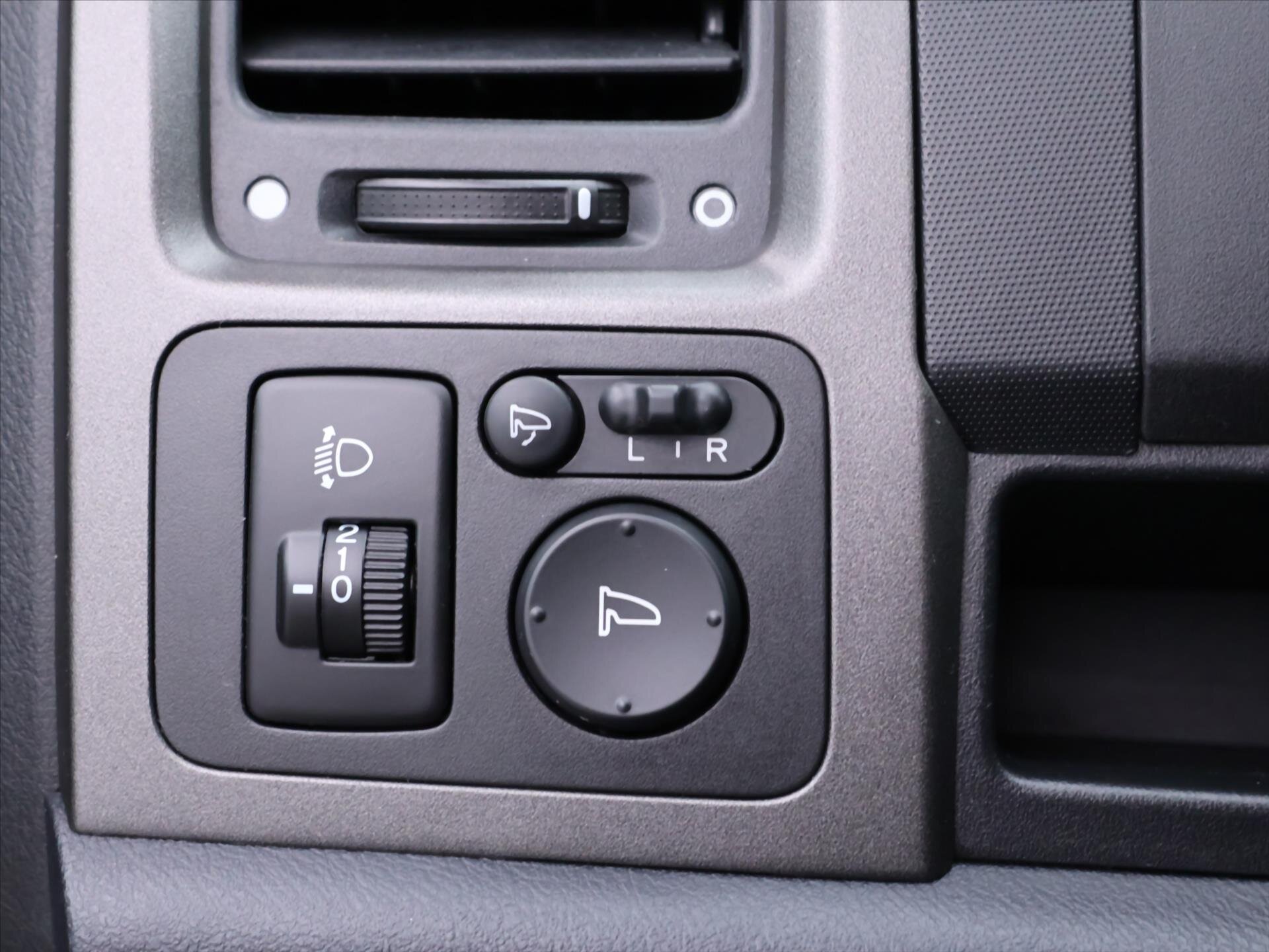 Honda CR-V Kombi 2,0 l 110 kw