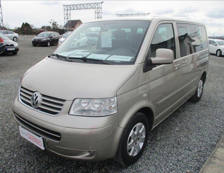 Volkswagen Multivan VAN / Minibus 2,5 l 96 kw