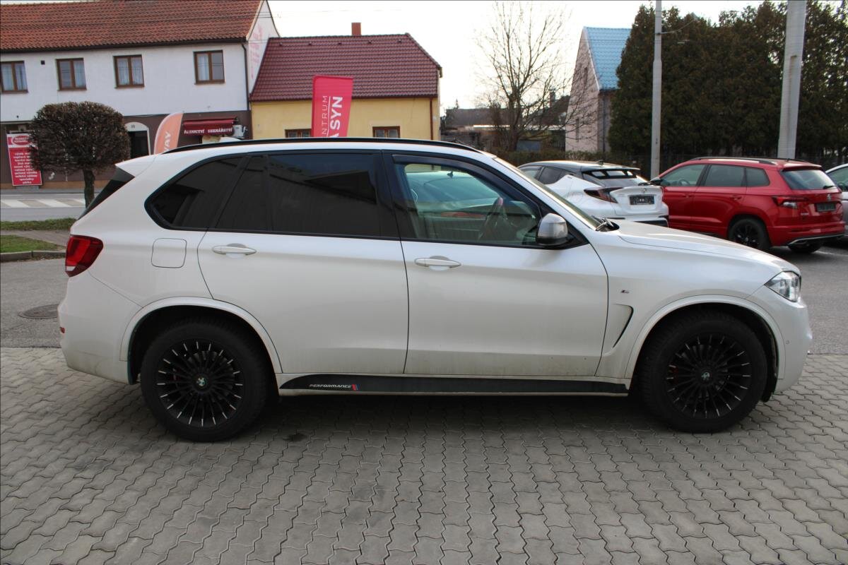 BMW X5 SUV / Terénní 3,0 l 190 kw