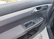 Volkswagen Touran 22