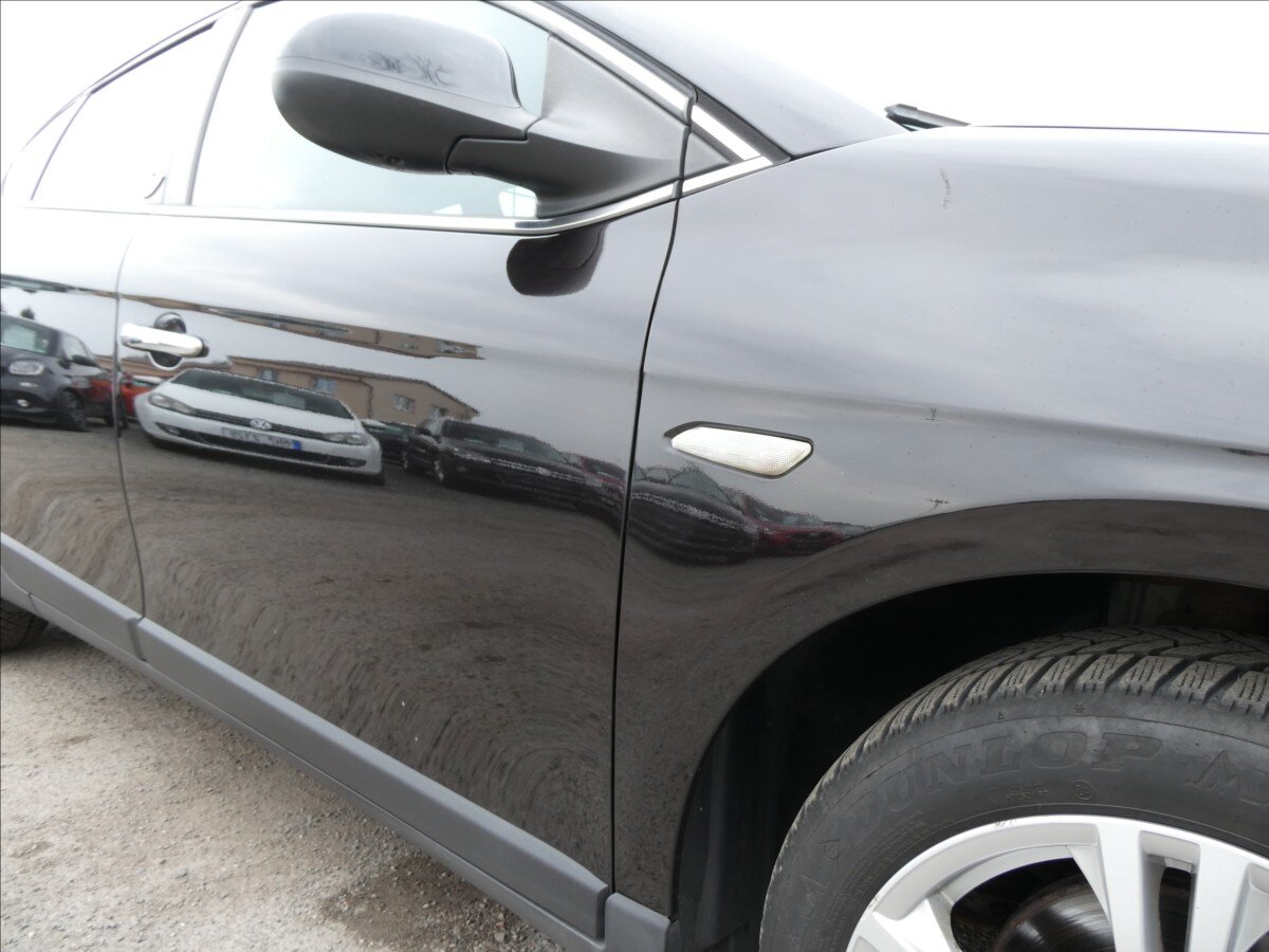 Lancia Delta Hatchback 1,4 l 88 kw