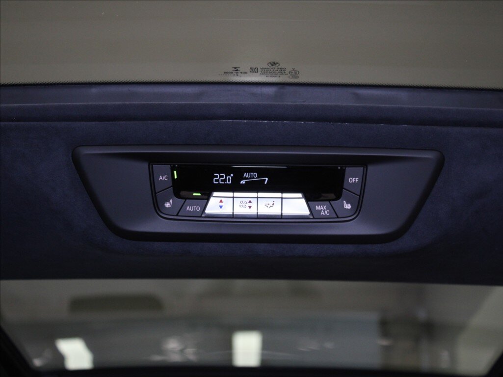 BMW X7 SUV / Terénní 3,0 l 250 kw