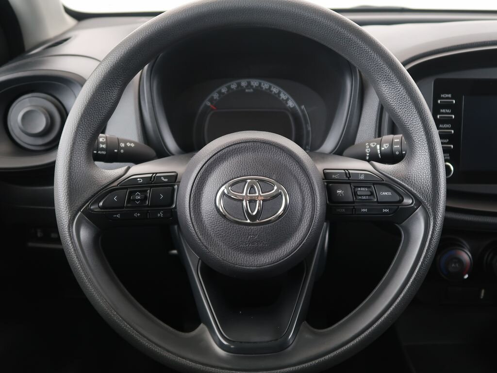 Toyota Aygo Hatchback 998,0 53 kw