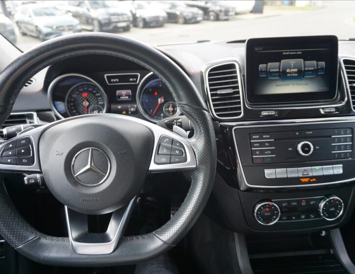 Mercedes-Benz GLE 15