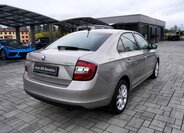 Škoda Rapid Sedan / Limuzína 999,0 70 kw