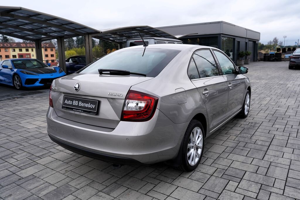 Škoda Rapid Sedan / Limuzína 999,0 70 kw