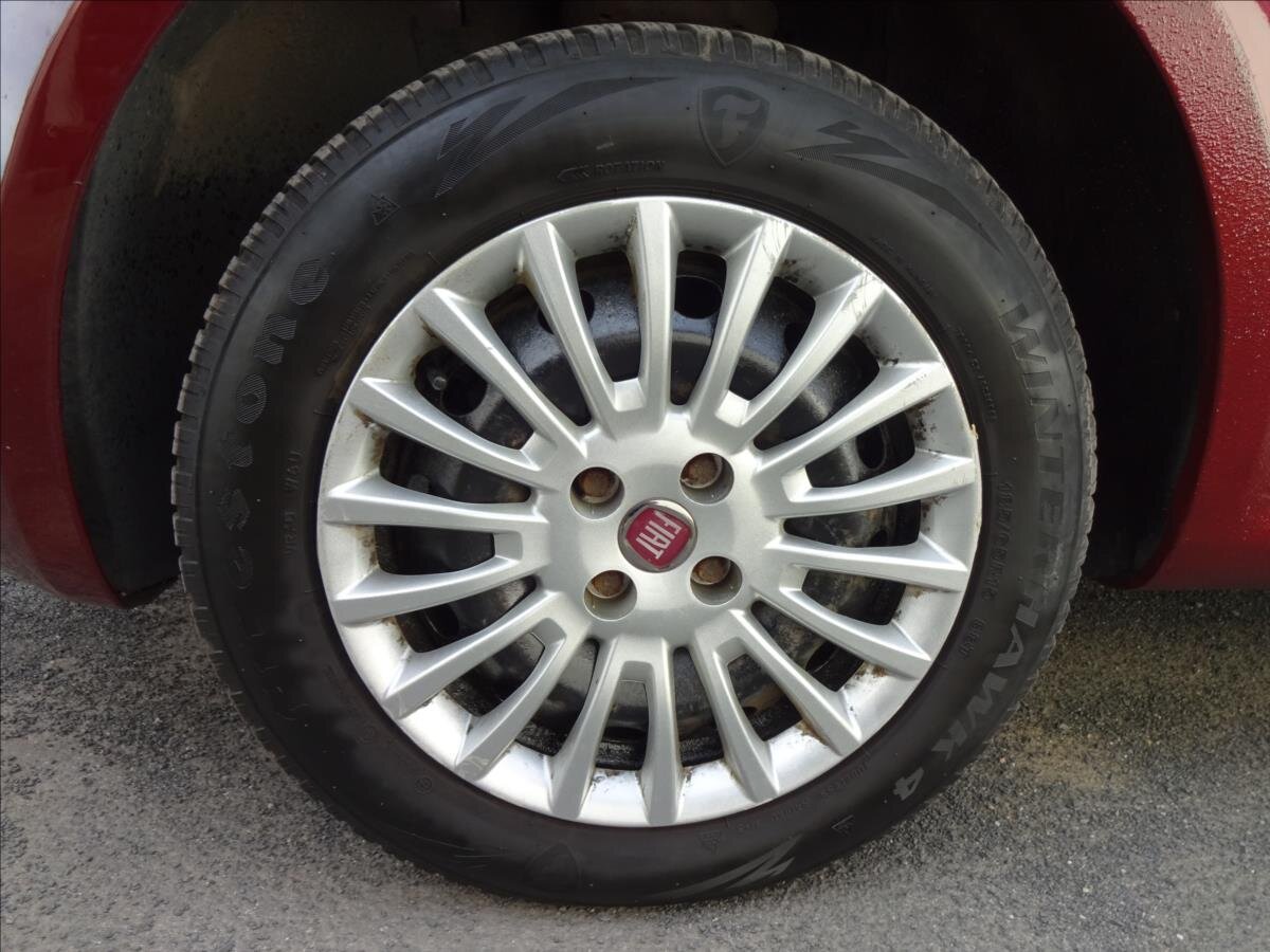 Fiat Linea Sedan / Limuzína 1,4 l 57 kw