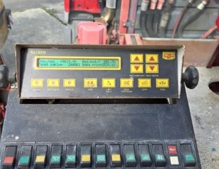 Mercedes-Benz Ostatní Ostatní 0,0 235 kw