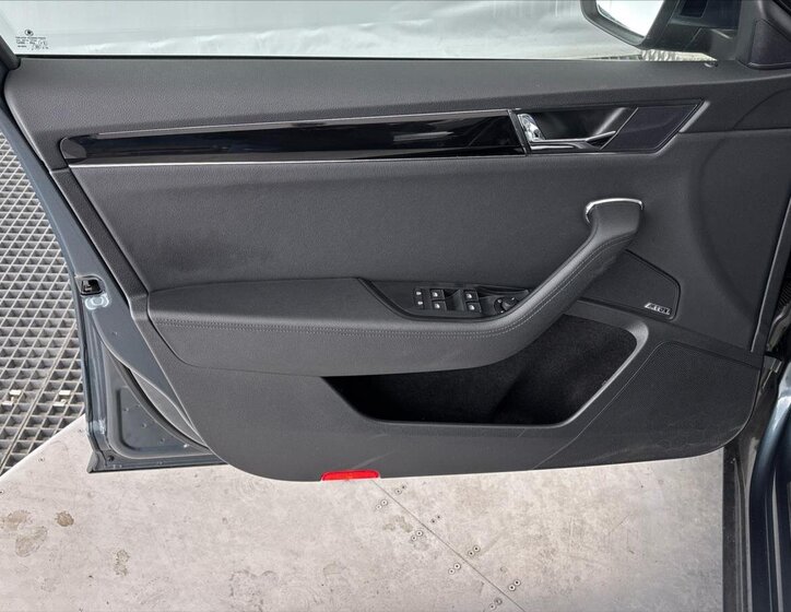 Škoda Superb Kombi 2,0 l 147 kw