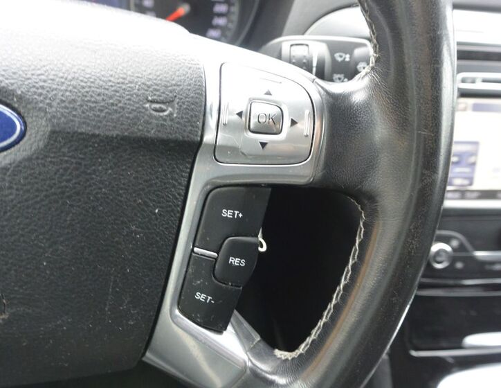 Ford S-MAX MPV 2,2 l 147 kw